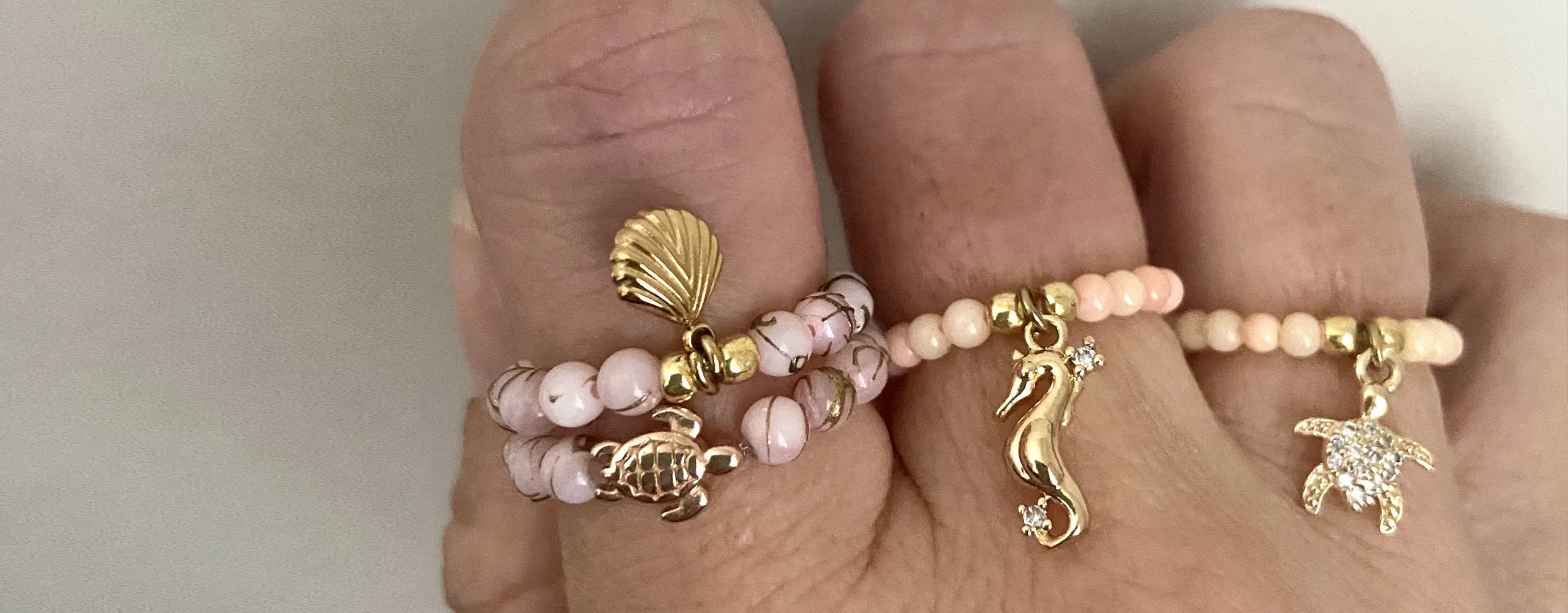 Bijoux de créateur verre et pierres