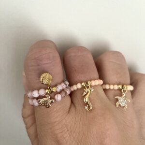 Bague en pierres gorgone tortue ou hippocampe