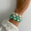 bracelet résine blanc nacre et vert d'eau