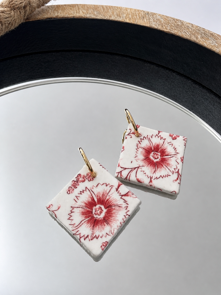 boucles d'oreilles terre argile fleurs roses