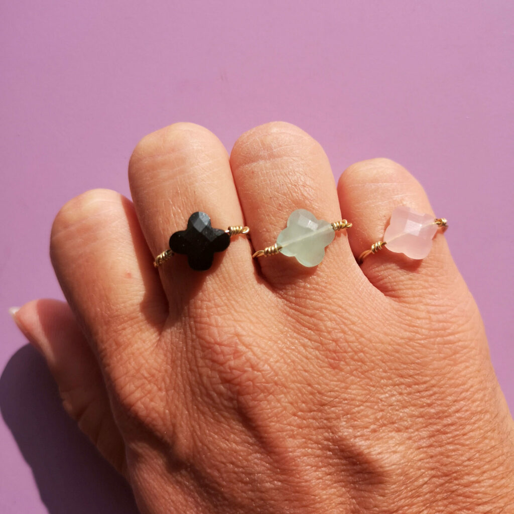 bague trèfle verre